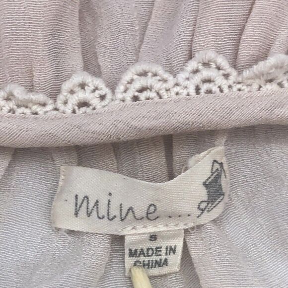 Mine Sheer Pullover Blouse Top Size S Scoop Neck Pearl Rosettes Beige - Picture 12 of 16